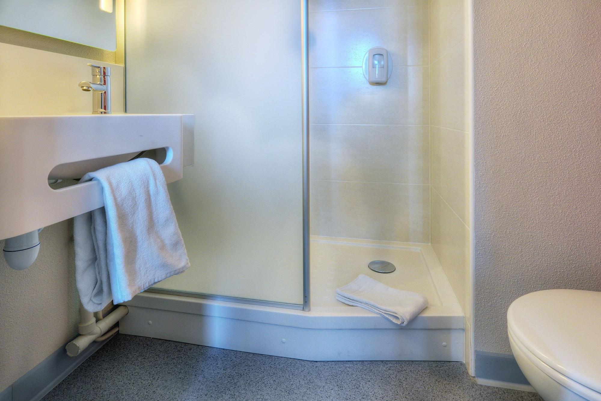 B&B Hotel Marseille Les Ports ภายนอก รูปภาพ