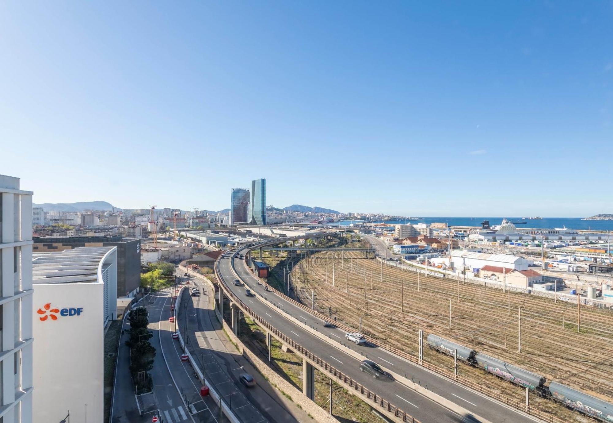 B&B Hotel Marseille Les Ports ภายนอก รูปภาพ