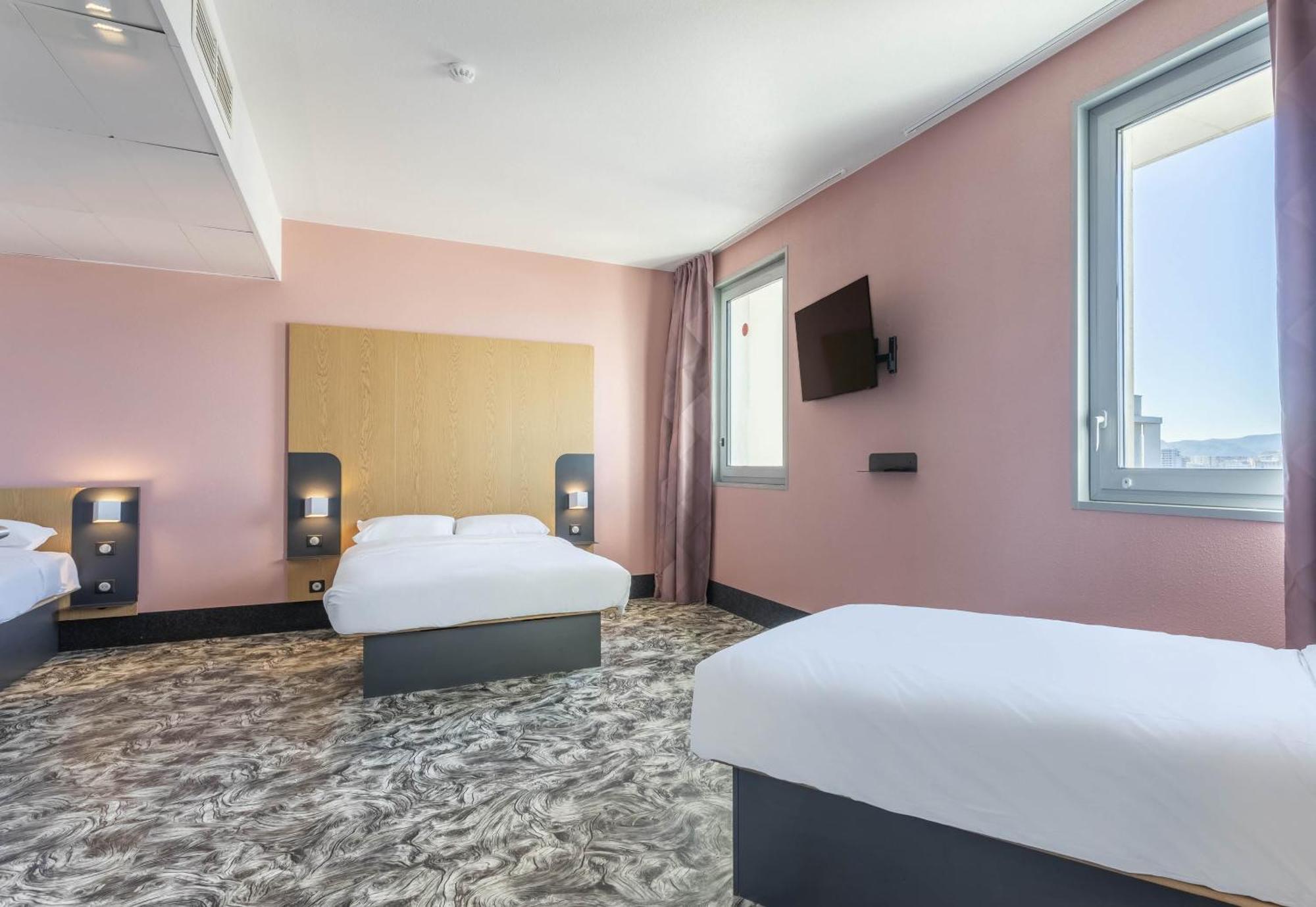 B&B Hotel Marseille Les Ports ภายนอก รูปภาพ