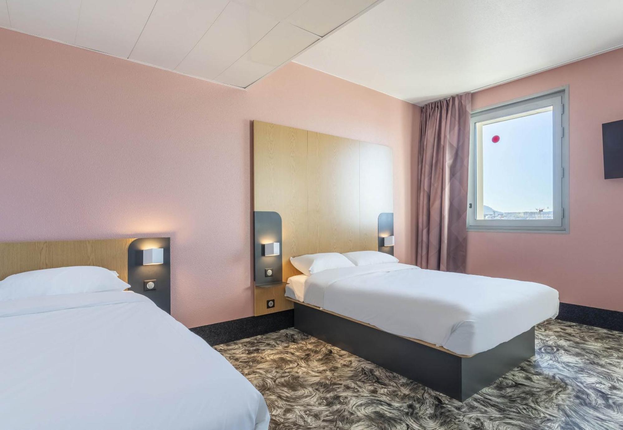 B&B Hotel Marseille Les Ports ภายนอก รูปภาพ